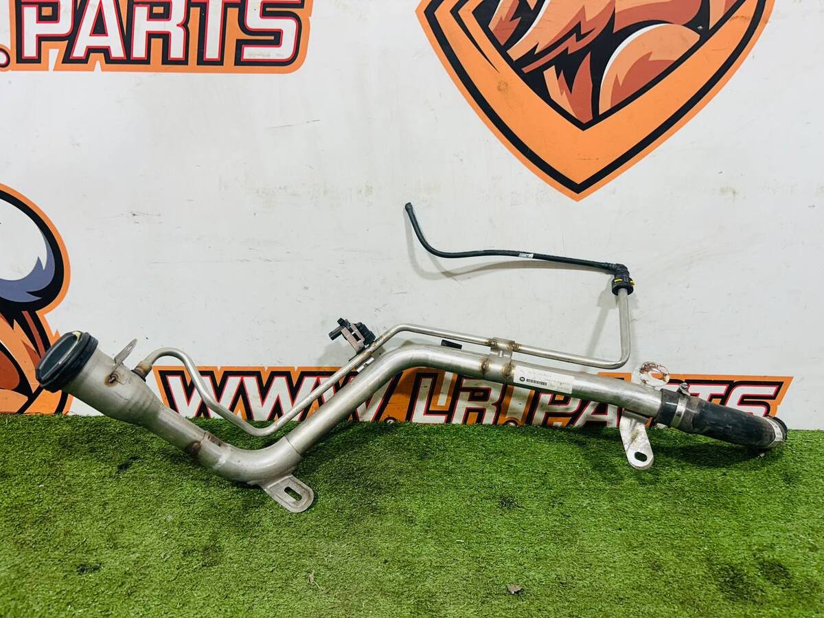 LR135560 Fuel filler neck Land Rover Discovery Sport L550 (2015-) Used
